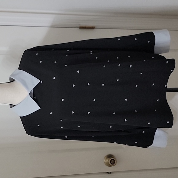 Shein Curve Size 3XL Black Blouse with Blue-Gray Hearts and Contrastic Trim, EUC - Picture 1 of 13